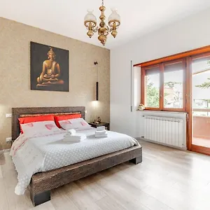 Tsuki House Marino